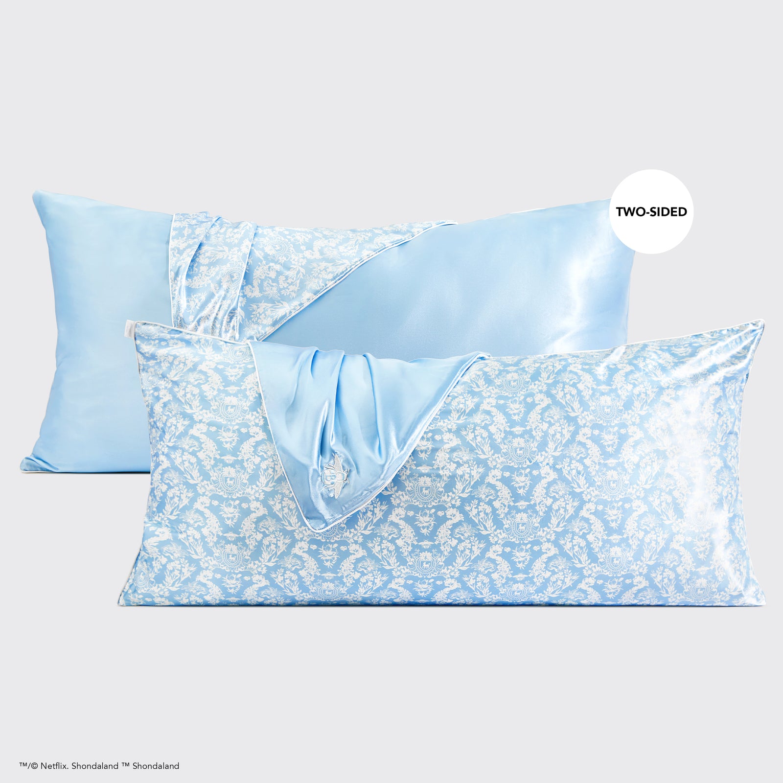 Fronha de cetim Bridgerton x Kitsch King - Toile De Blue